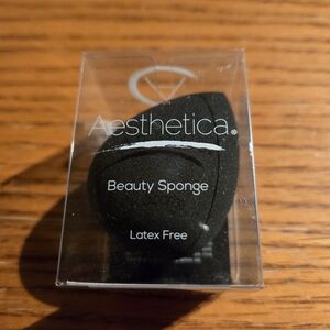 Aesthetica Black Makeup Sponge